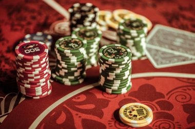 Money Train live dealer table interface on raja168 slot